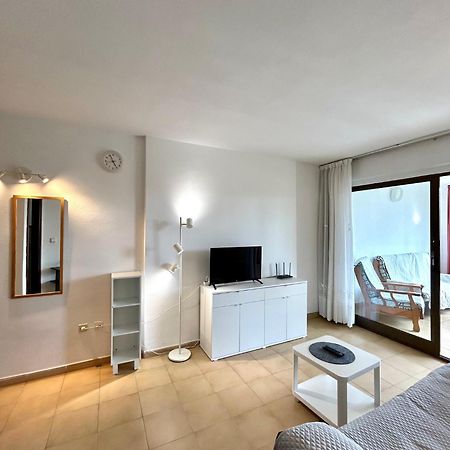 Torpa - Aloturin Benidorm Apartment Luaran gambar