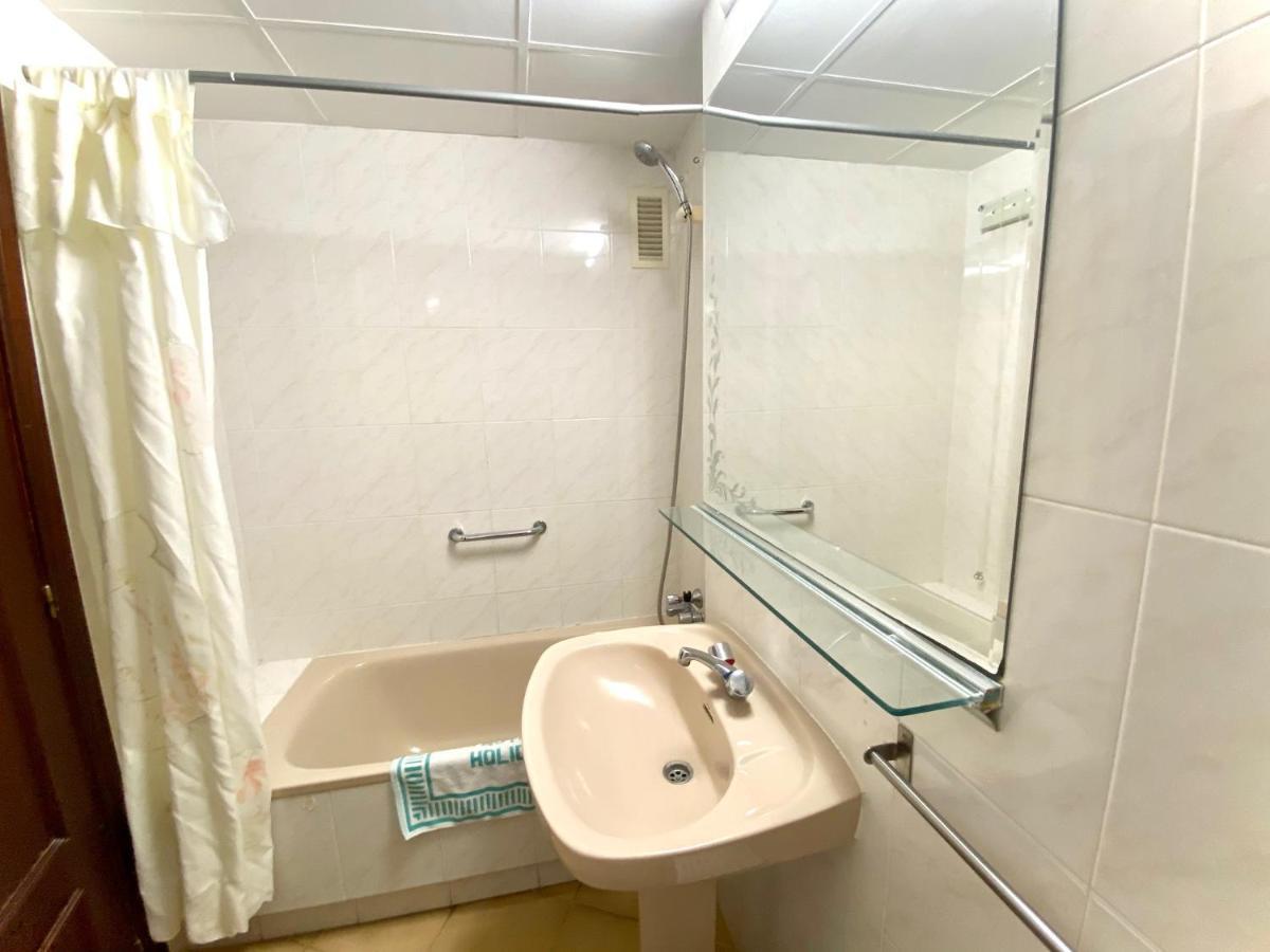 Torpa - Aloturin Benidorm Apartment Luaran gambar